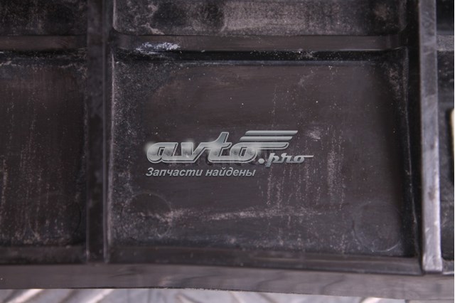Soporte de parachoques trasero central Mitsubishi Galant 9 (DJ, DM)