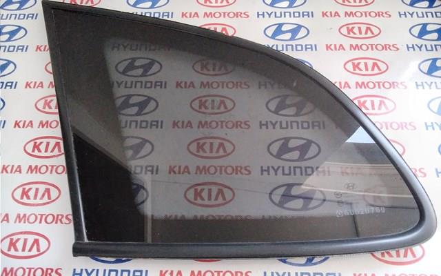 878102B050 Hyundai/Kia ventanilla costado superior izquierda (lado maletero)