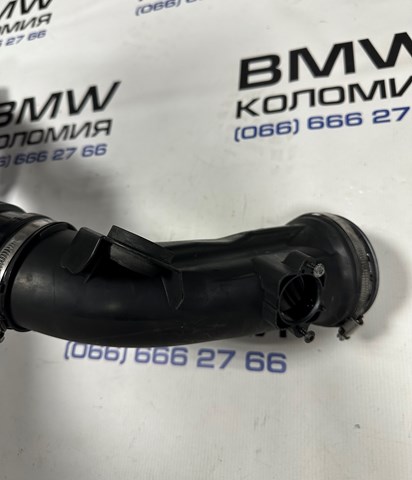 13717583714 BMW tubo flexible de aspiración, salida del filtro de aire
