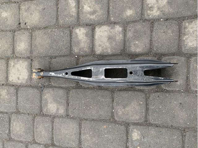 Brazo inferior trasero izquierdo/derecho 20250XC02A Subaru