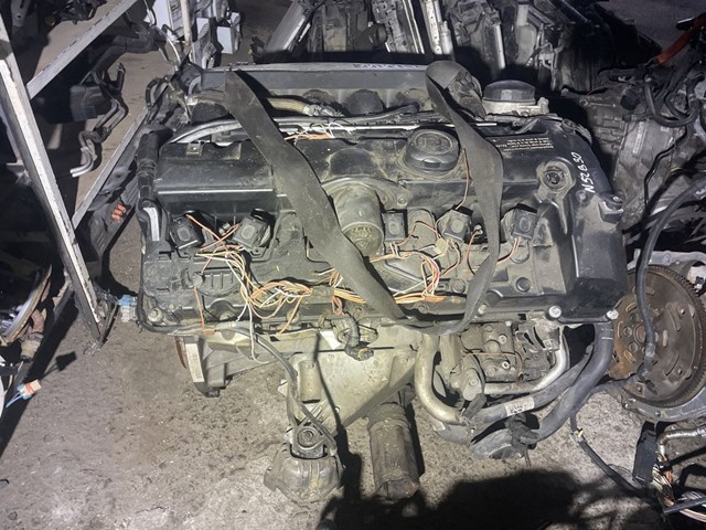 Motor completo 11000421209 BMW