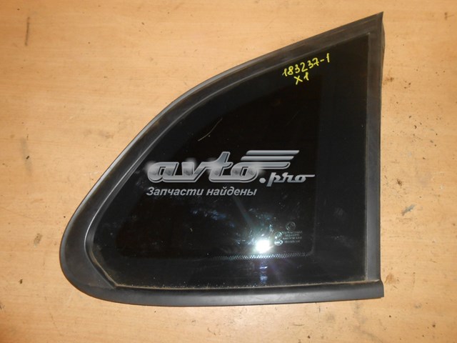 Ventanilla costado superior derecha (lado maletero) BMW X1 (E84)