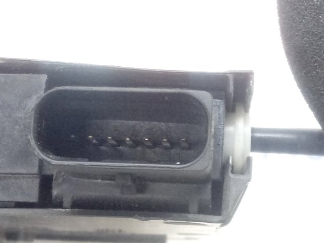  Peugeot/Citroen 9826126080