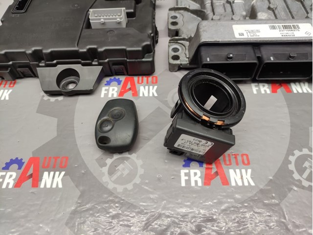 Unidad de control del motor  Renault (RVI) 237106117R precio, desde 154,28 EUR