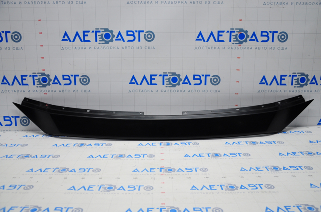Comprar KB8A507E1BBB Mazda Moldura de la rejilla del radiador