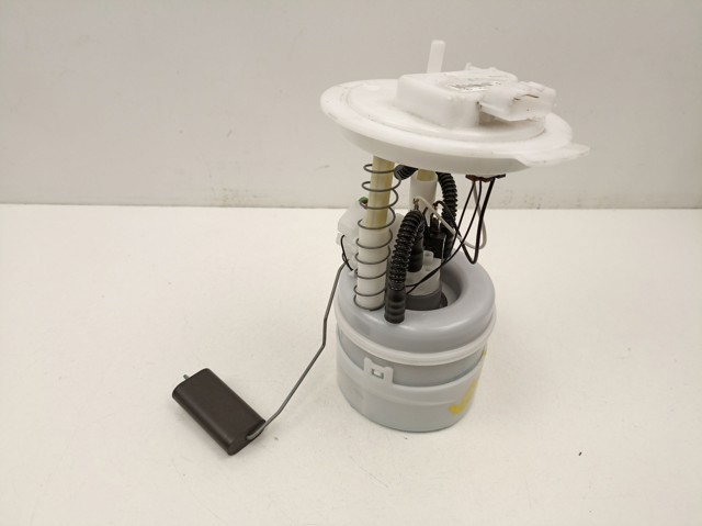 Comprar Bomba de gasolina Dacia Sandero III 