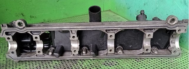 Culata de motor Peugeot/Citroen 9630377610