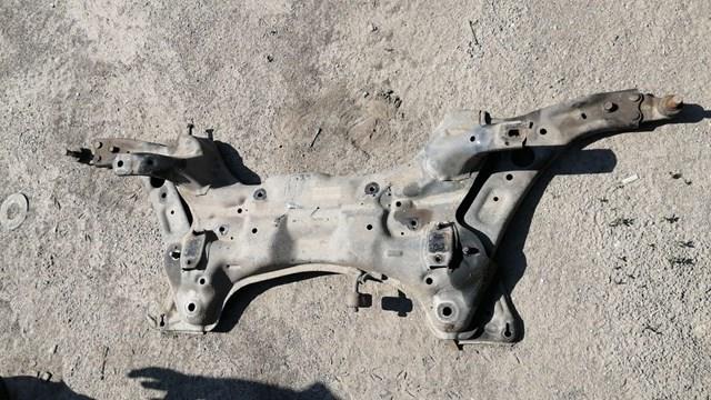 Subchasis delantero soporte motor para Hyundai I30 (GDH)