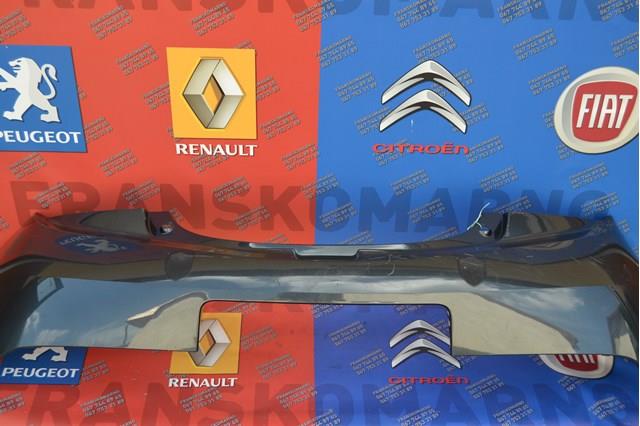 850220057R Renault (RVI) parachoques trasero