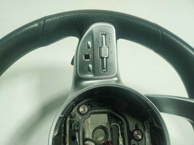 Volante Mercedes A0004609102 precio, desde 306,37 EUR