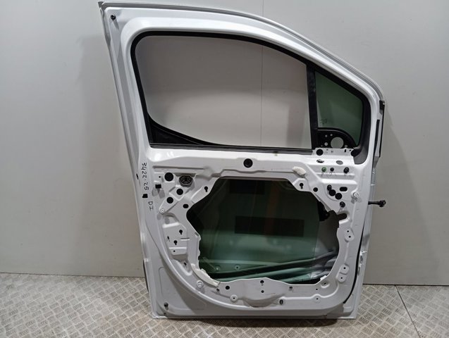 Puerta delantera izquierda 9843490080 Peugeot/Citroen