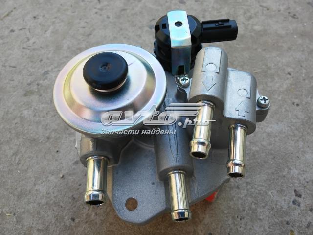 Tapa De La Carcasa Del Filtro De El Combustible TOYOTA 2338051042