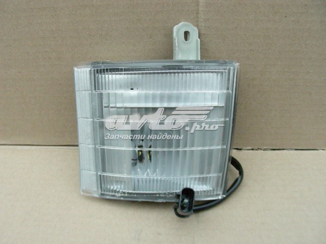 Luz de gálibo derecha Mitsubishi Canter 