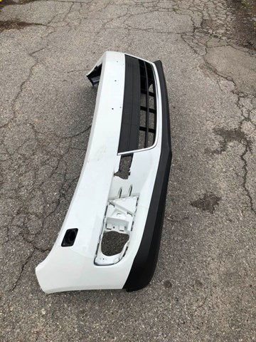 5N0807217EPGRU VAG Paragolpes delantero