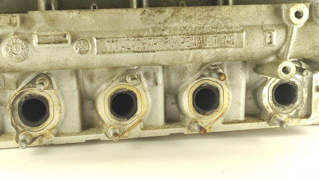 110421067R Renault (RVI) Cabeza del motor
