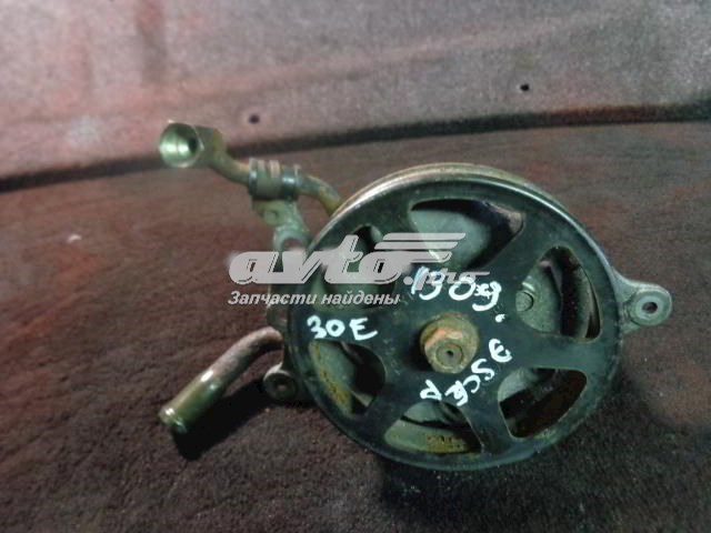 YL843D639BD Ford Bomba hidráulica de dirección