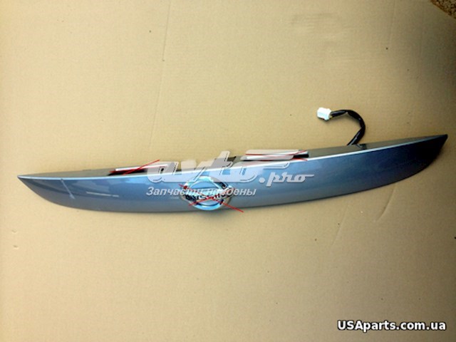 Moldura de puerta de maletero (puerta 3/5) NISSAN 908121KA6H