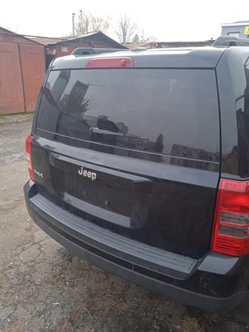 Comprar Puerta trasera Jeep Patriot  