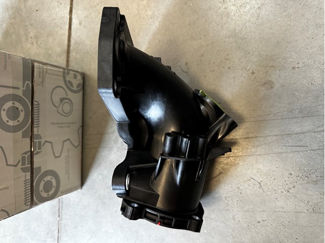 Tubo de admisión del cuerpo de mariposa Mercedes A6510904000 precio, desde 45,01 EUR