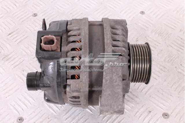 104210-5890 Honda alternador