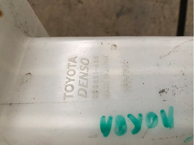 060851438 Toyota 