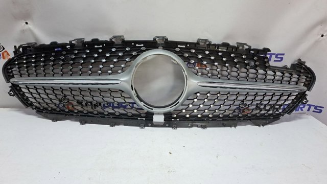 Calandra para Mercedes CLS  C257