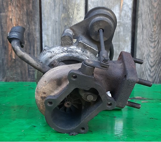 504092197 Iveco Turbo para motor