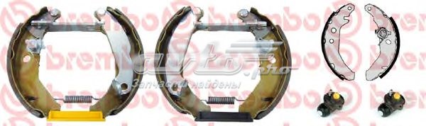 Zapatas de frenos de tambor traseras BREMBO K24050