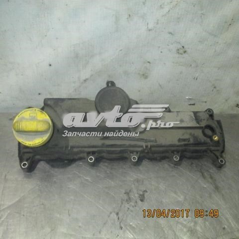 Tapa de culata RENAULT 8200756123