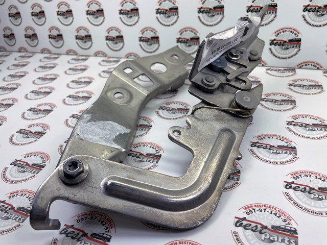 Bisagra izquierda del capó A2478806901 Mercedes