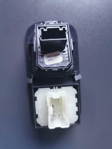  Renault (RVI) 255704283R precio, desde 69,70 EUR