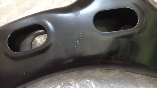 20202FL041 Subaru Brazo inferior derecho de la suspensión delantera