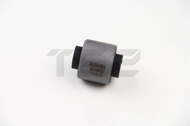 Buje exterior del brazo transversal trasero BC0303 Bcguma