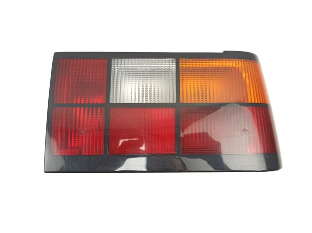Piloto trasero derecho 3454331 Volvo