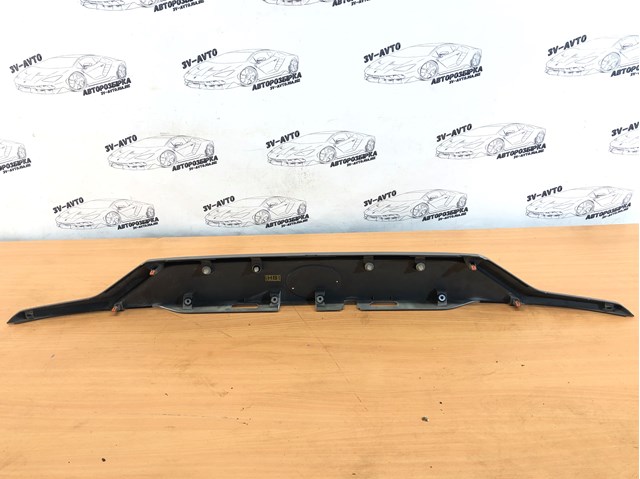 7680142240 Toyota Moldura de tapa de maletero