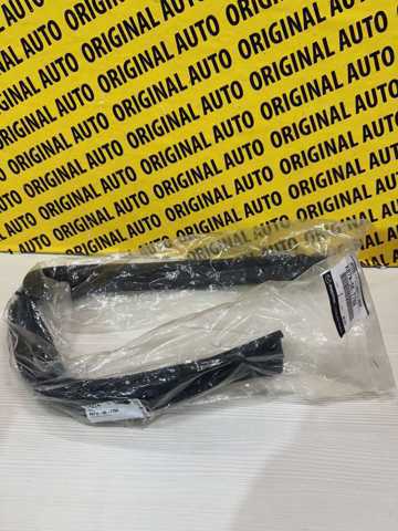 KB7W56770A Mazda Sello Del Capó