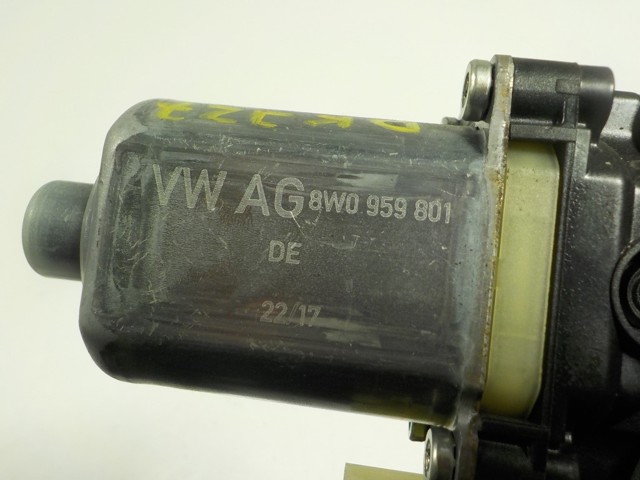 0130822705 VAG 