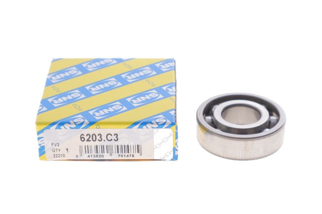Cojinete piloto del cigüeñal SNR 6203C3 precio, desde 12,67 EUR