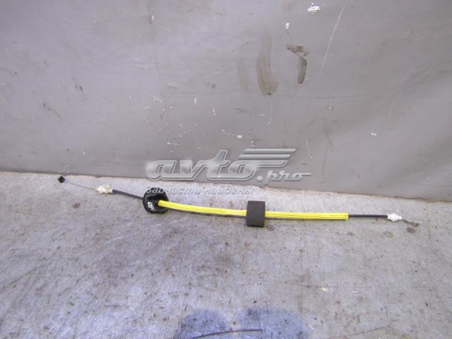 Cable de accionamiento, desbloqueo de puerta trasera Audi A6 Allroad (4FH)