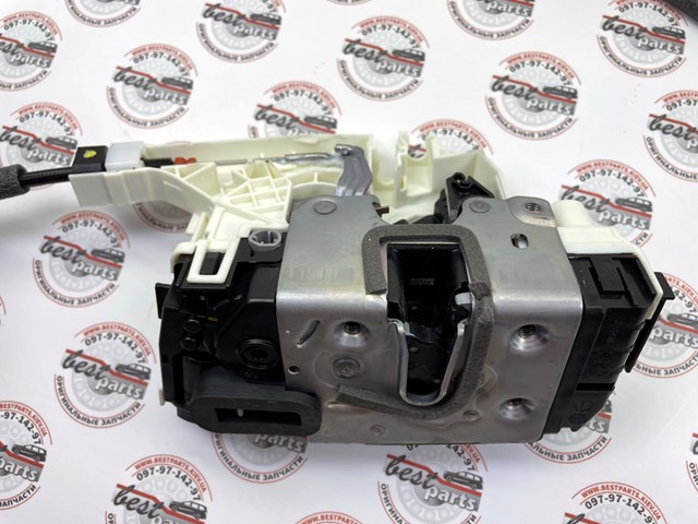 Cerradura de puerta lateral corrediza derecha Mercedes 9107303800 precio, desde 184,80 EUR