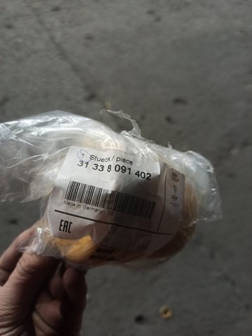 31338091402 BMW 