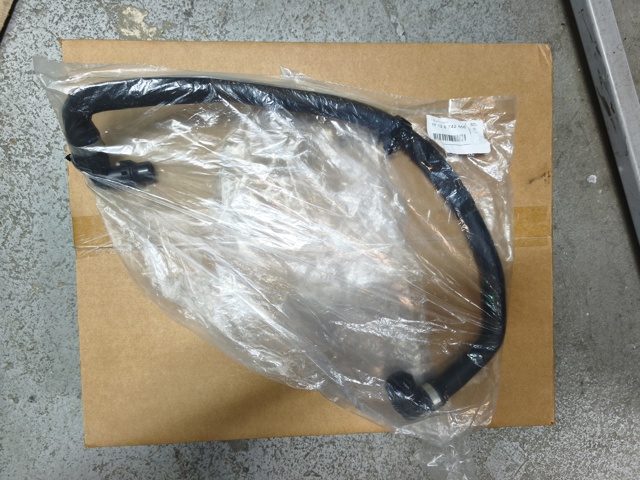 17128742656 BMW 
