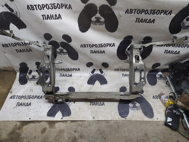 5320130918 Toyota soporte de radiador completo