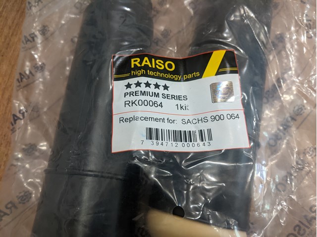 Tope de amortiguador delantero con guardapolvo RK00001 Raiso