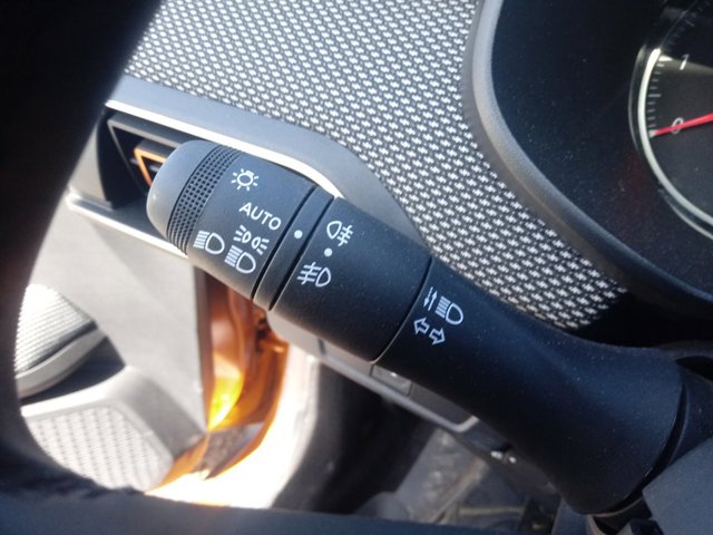 Comprar Conmutador columna dirección Dacia Sandero III 