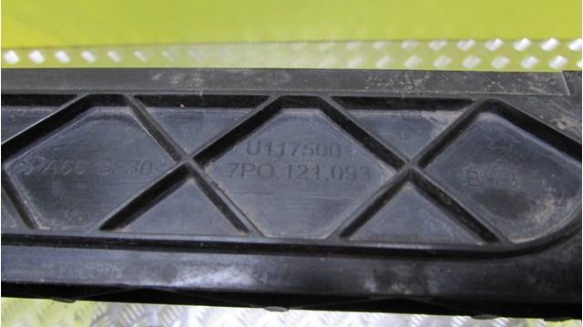 7P0121093 VAG marco de montaje del radiador