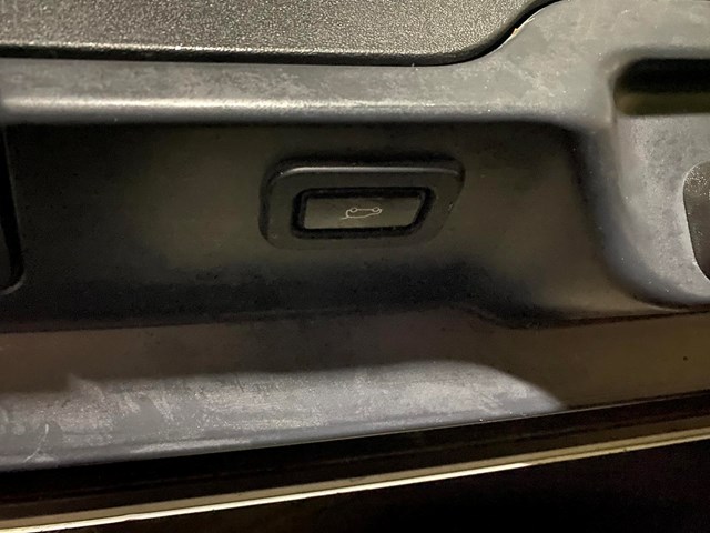 LR178329 Land Rover Porton trasero