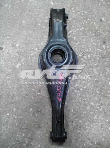 4620565J00 Suzuki brazo suspension (control trasero inferior derecho)