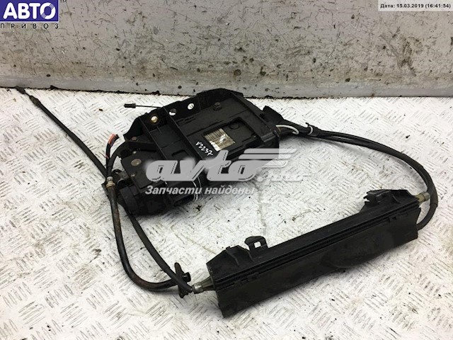 Módulo del freno de estacionamiento electromecánico Renault (RVI) 8200343471
