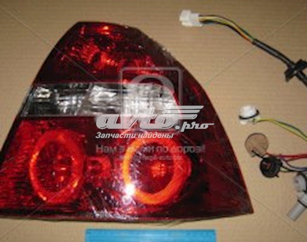 0160106F2C Tempest Piloto trasero derecho
